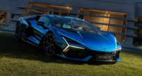 Lớp sơn chiếc Lamborghini Revuelto này có gì đặc biệt mà mất gần 500 giờ hoàn thiện?