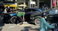 ‘Biệt thự di động’ Rolls-Royce Ghost hỏng cửa sau va chạm tại Hà Nội, chi phí sửa chữa dự kiến gây sốc
