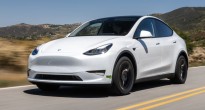Gần 380.000 xe điện Tesla bị triệu hồi do nguy cơ mất kiểm soát tay lái