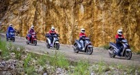 Những sai lầm 'chết người' tài xế cần tránh khi đổ đèo bằng xe tay ga