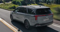 Kia Việt Nam giới thiệu Carnival Hybrid Premium: Có 3 cấu hình, hướng đến khách hàng gia đình và doanh nhân
