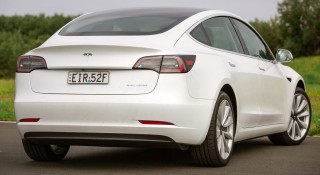 Tesla Model 3 tiếp tục đứng đầu bảng xếp hạng doanh số tháng 6/2021