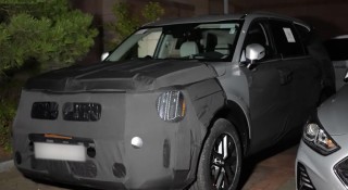 Hé lộ những hình ảnh đầu tiên của Kia Telluride 2023: Nhiều nâng cấp về mặt thiết kế