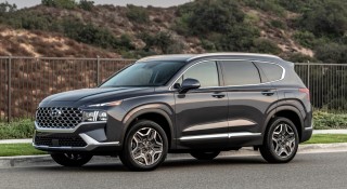 Hyundai Santa Fe 2021 cập bến Indonsia, khách hàng Việt Nam ngóng chờ từng ngày