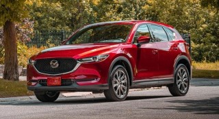 Mazda CX-5 qua các vòng đời: Tăng dần Option và thiết kế