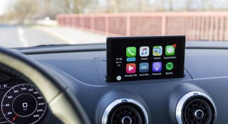 Apple CarPlay: Tính năng thời thượng không thể thiếu trên ô tô hiện đại