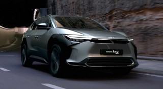 Toyota hợp tác với Subaru cho ra mắt mẫu SUV/Crossover chạy hoàn toàn điện mới