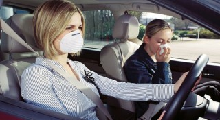 Mùi của xe ô tô mới có thể gây hại cho sức khỏe con người