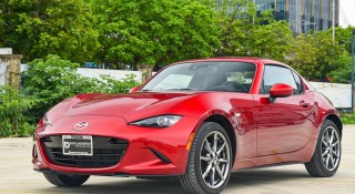 Cận cảnh Mazda MX-5 2022 mui trần tại Việt Nam, cả nước chỉ có 1 chiếc giá tiền tỷ