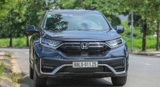 Honda CR-V tiếp tục đại hạ giá, giảm sâu tới hơn 200 triệu đồng