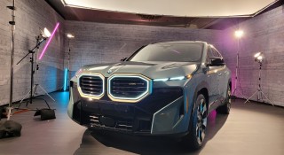 Cận cảnh mẫu SUV hybrid gần 700 mã lực của BMW