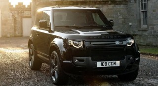 Land Rover thay đổi chiến thuật mới sau khi doanh số bán xe điện chậm lại