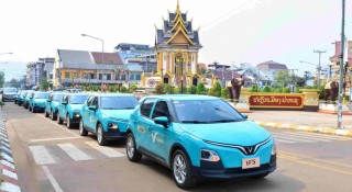 Bước tiến mới của hãng taxi Việt Xanh SM tại thị trường Lào