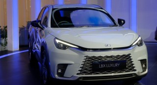 Lexus tiếp tục ra mắt mẫu xe 'bình dân' tại thị trường Đông Nam Á, giá quy đổi từ 1,2 tỷ đồng