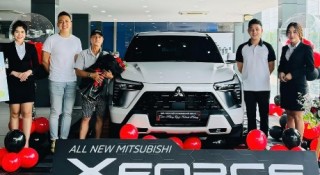 Đoàn Di Băng tậu Mitsubishi Xforce bản cao nhất trị giá hơn 700 triệu đồng tặng bố