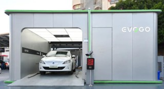 Ông trùm ngành pin Trung Quốc lên kế hoạch thay thế trạm xăng thành trạm đổi pin