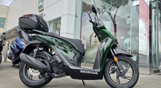 Điểm lại 5 mẫu xe máy “nhập khẩu” đổ bộ sân chơi Việt trong năm 2024