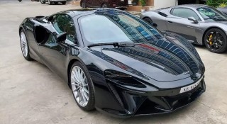 Cận cảnh McLaren Artura Spider thứ 2 vừa cập bến thị trường Việt