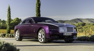 Rolls-Royce lập kỷ lục doanh số bán hàng, củng cố vị thế về xe siêu sang độc bản