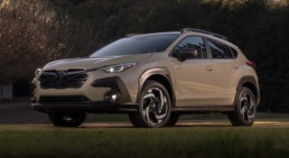 Subaru Crosstrek 2026 ra mắt phiên bản hybrid, chạy 1.000 km không cần đổ xăng