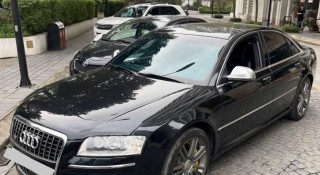 Audi S8 2008 rao bán ngang ngửa xe hạng B đời mới, trang bị động cơ của Lamborghini