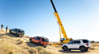 Honda thử thách độ bền của SUV bằng màn treo xe mạo hiểm