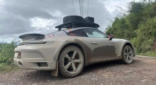 Hành trình vượt khổ của Porsche 911 Dakar đến từ Hải Phòng vượt địa hình 'lội bùn' 96km tại Lào