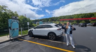 Trải nghiệm lái 2.000 km cùng VinFast VF8: Khi xe điện Việt chinh phục đường trường Bắc Mỹ