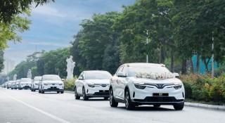 Đón dâu thời thượng bằng xe điện VinFast: Sang trọng, thân thiện môi trường, giá siêu mềm