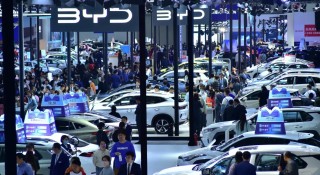 BYD cắt giá sâu hàng loạt mẫu xe, khuấy đảo thị trường quê nhà