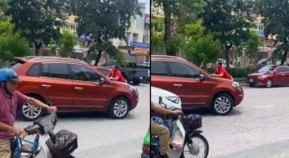 Người đàn ông liều lĩnh bám vào nắp capo ô tô giữa phố Hà Tĩnh chỉ để 'chặn' ô tô đã gây xích mích