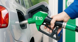Thí điểm xăng E10 tại Việt Nam: Ưu nhược điểm và xu hướng toàn cầu