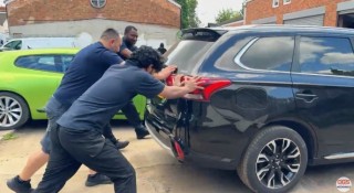 [Sốc] Mitsubishi Outlander PHEV tưởng hỏng nặng nhưng chi phí sửa chỉ bằng ... cái bánh mỳ