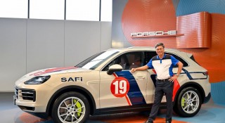 Chiêm ngưỡng Porsche Cayenne S E-Hybrid của “dân chơi” biển đẹp: Riêng 'option' ngang một chiếc SUV hạng C