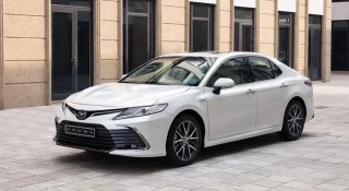 Sedan tầm giá 1 tỷ đồng ngày càng mất chỗ đứng trên thị trường Việt