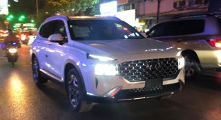 Bắt gặp Hyundai Santa Fe 2021 trên đường phố Hà Nội trước khi được ra mắt