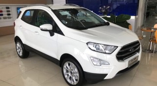 Ford EcoSport giảm giá mạnh, chạy đua doanh số với Hyundai Kona, Kia Seltos