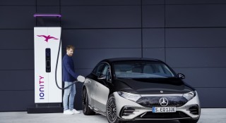 Mercedes sẽ 'khai tử' động cơ đốt trong vào cuối thập kỷ