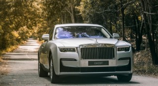 Chiêm ngưỡng bộ ảnh Rolls-Royce 'bóng ma' ẩn hiện giữa rừng và biển Vũng Tàu