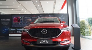 Mazda CX-5 bất ngờ giảm giá mạnh tại đại lý