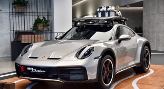 Siêu xe thể thao Porsche 911 Dakar giá 16 tỷ vừa về Việt Nam đã có chủ