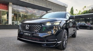 Honda HR-V giảm giá sâu để 'kiếm khách', bám đuổi KIA Seltos và Hyundai Creta