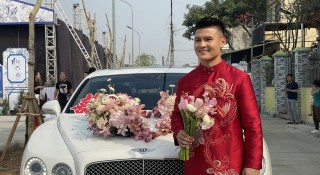 Quang Hải 'chơi lớn', đón dâu bằng siêu xe sang Bentley giá cả chục tỷ đồng