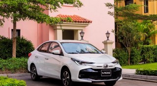 Toyota Vios bất ngờ giảm giá bán, rút ngắn khoảng cách với 'vua phân khúc' Hyundai Accent