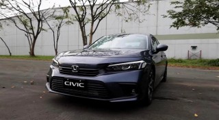 Honda Civic nhận ưu đãi hàng chục triệu đồng, rút ngắn khoảng cách với Mazda3