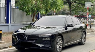 Chiếc VinFast Lux A2.0 này rao bán chỉ ngang Toyota Vios mới sau 3 năm lăn bánh