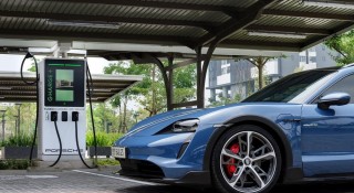 Porsche sắp có thêm 17 trạm sạc xe điện công suất cao tại Việt Nam
