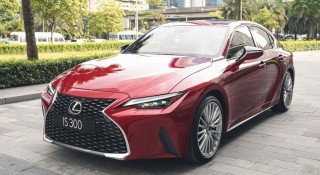 Lexus IS chính thức 'bay màu' khỏi thị trường Việt Nam sau 4 năm ra mắt