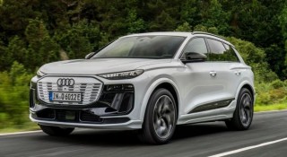 SUV điện Audi Q6 e-tron ra mắt thị trường Mỹ, giá quy đổi từ 1,57 tỷ đồng