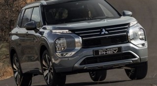 Mitsubishi Outlander 2025 ra mắt, chờ ngày về Việt Nam đấu Honda CR-V